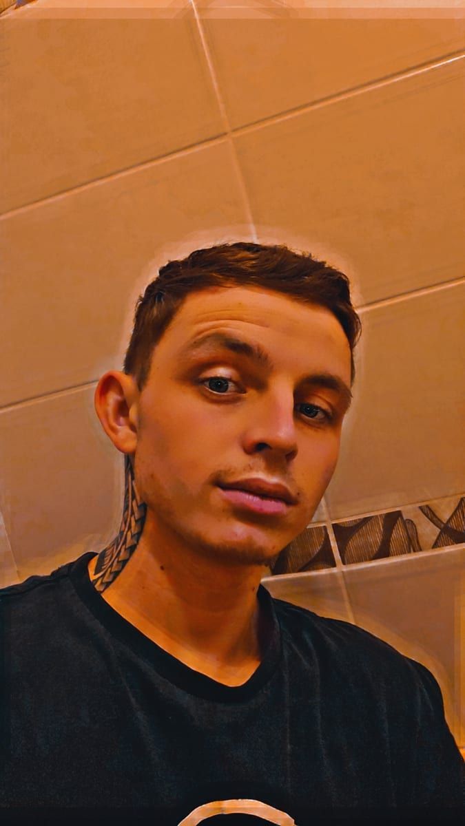 Perfil de Alyre