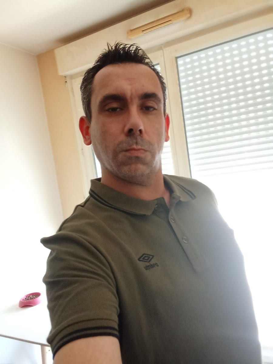 Perfil de Aryles